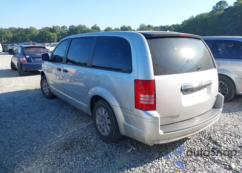 2008 Chrysler Town & Country Lx from USA, damaged, VIN 2A8HR44H38R687081